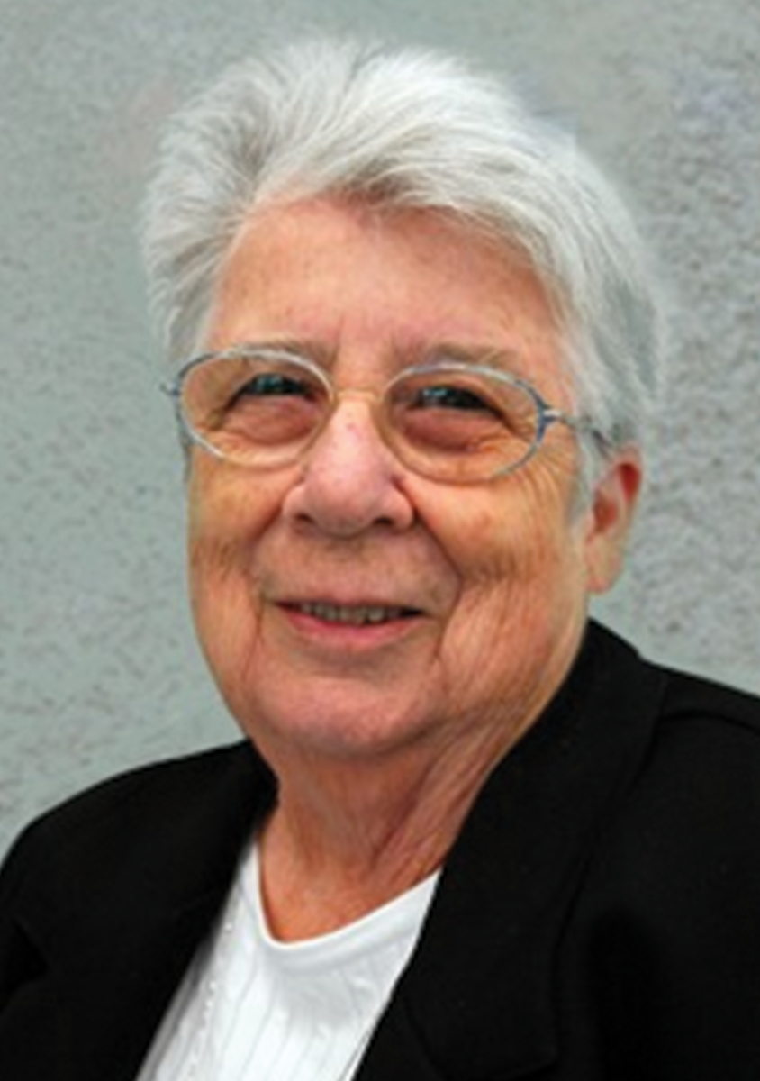 sister_elizabeth_marie_stoup_02_800x1200