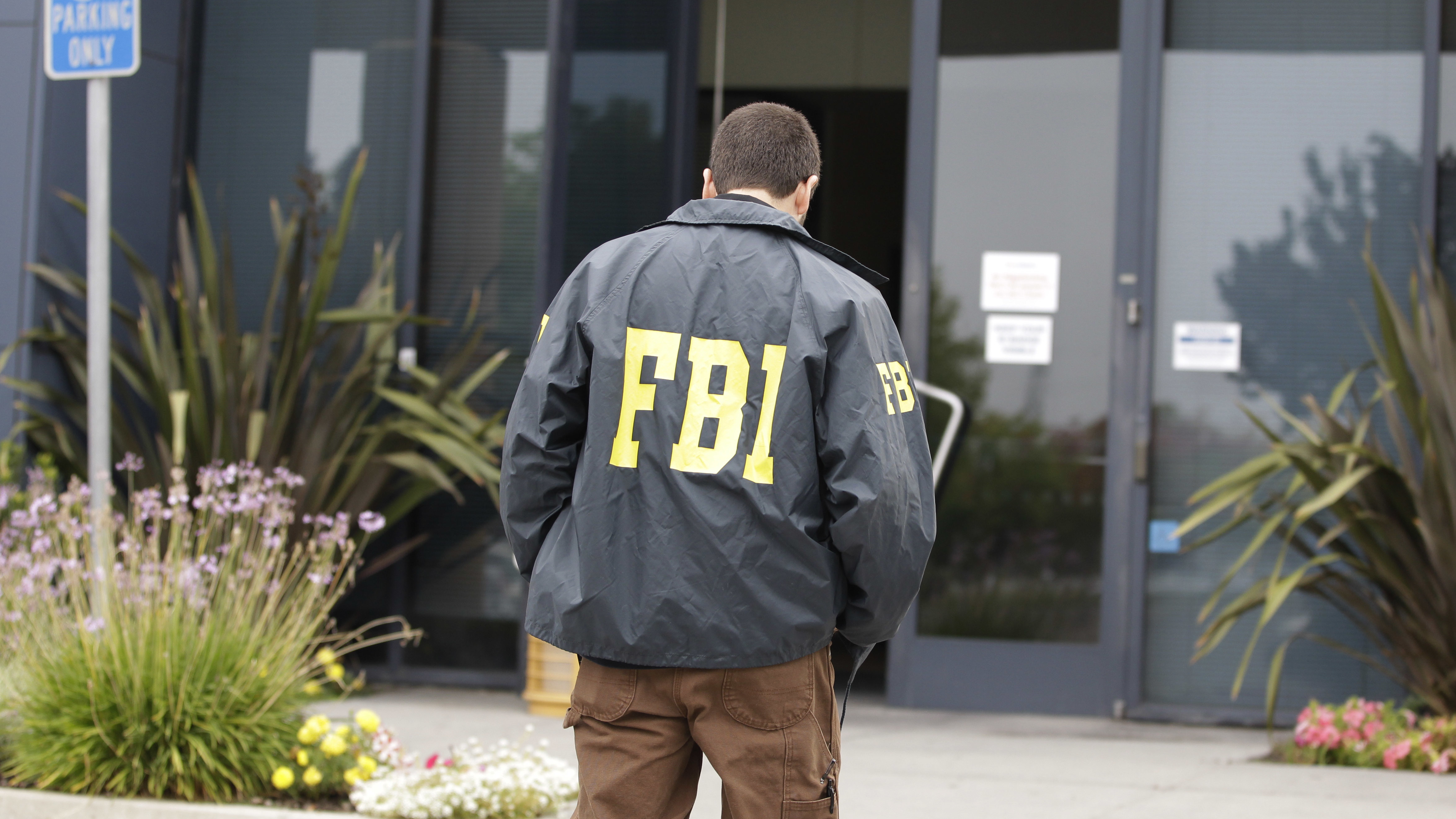 Fbi Cast: A Look Inside Their Personal Lives - q1vo0qw
