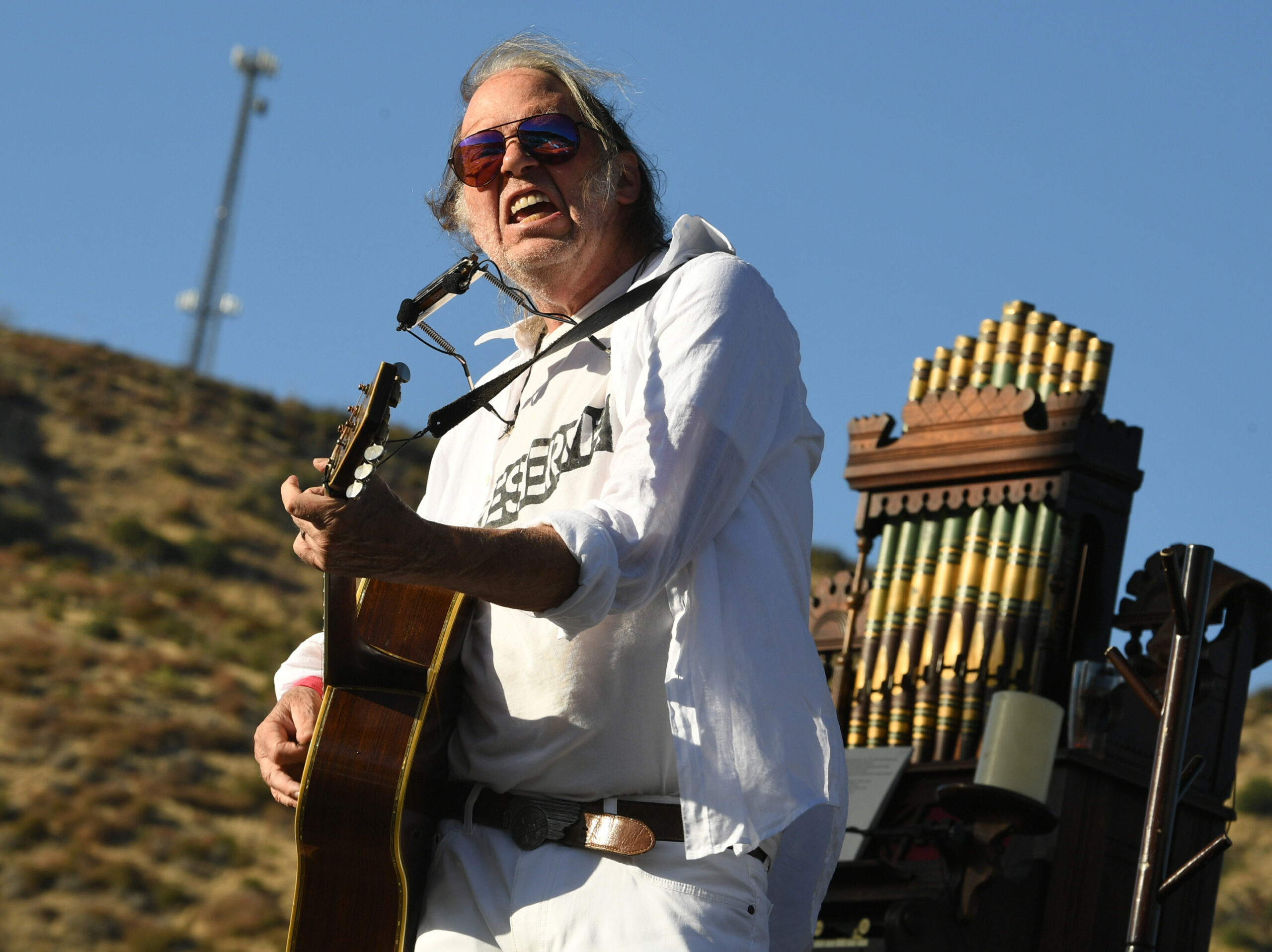 Featured image for “Spotify removes Neil Young’s music after he objects to Joe Rogan’s podcast”